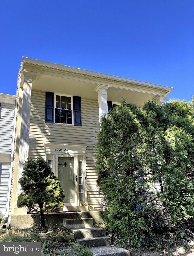 13482 Foxlease Ct, Herndon, VA 20171